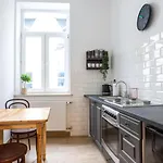 Apartment Mid Mennicza