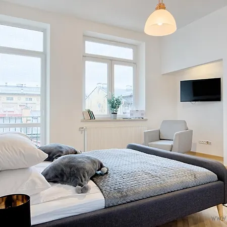 Appartement Mid Mennicza *