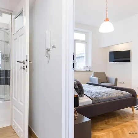 Appartement Mid Mennicza