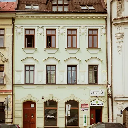 Mid Mennicza * تشيشين